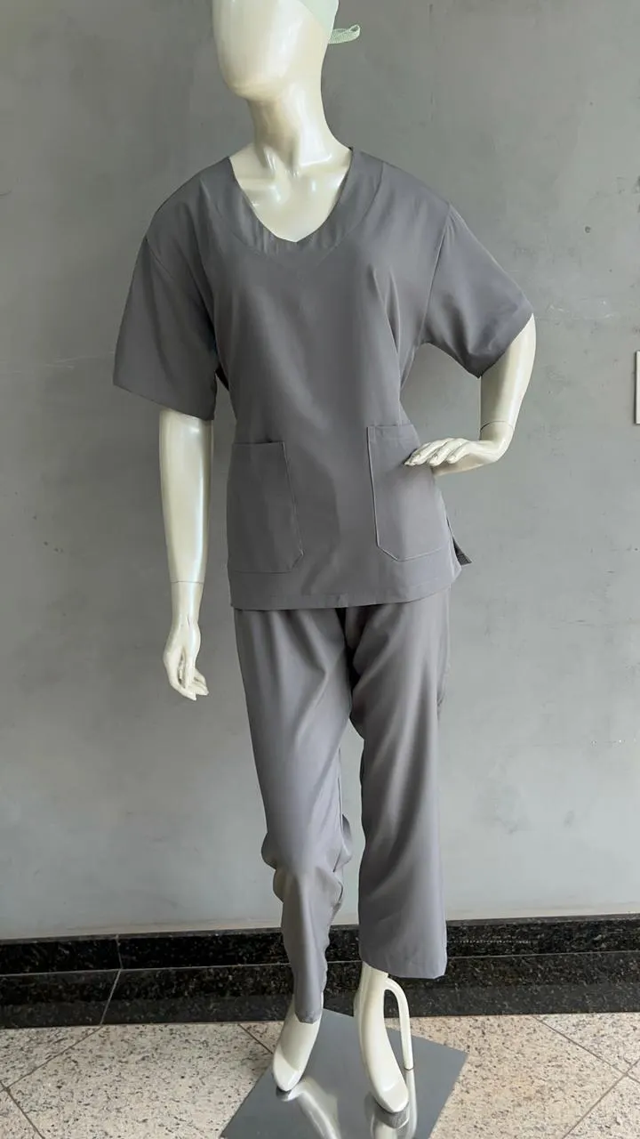 Conjunto Scrub Cinza — Artveste Uniformes