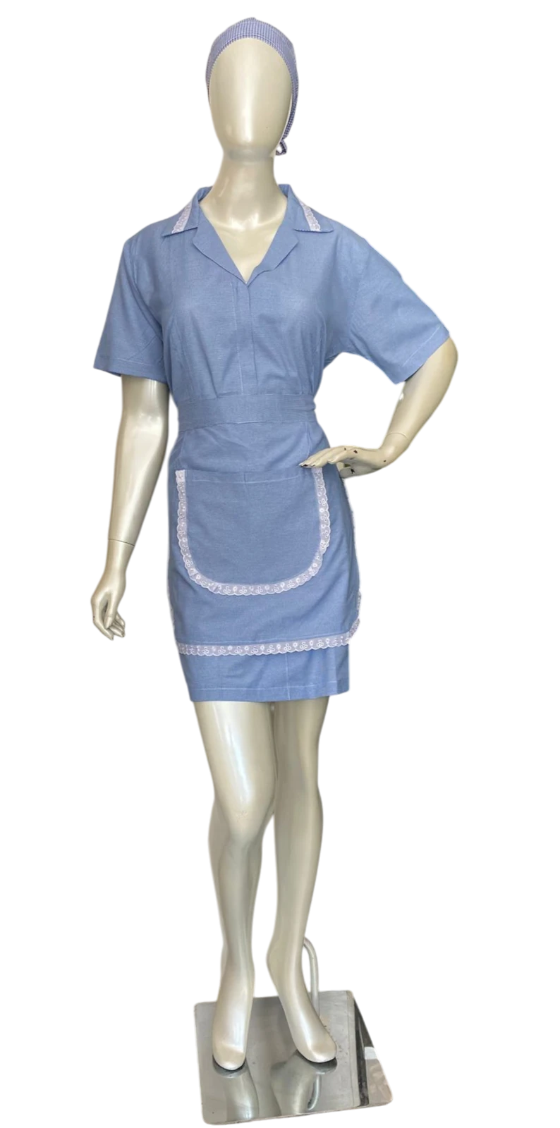 Vestido Azul Claro com Avental de Renda — Artveste Uniformes