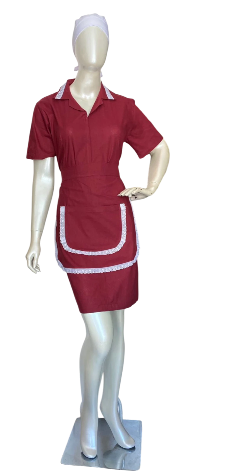 Vestido Vermelho com Avental de Renda — Artveste Uniformes